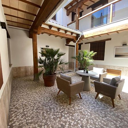 Ibsen Almagro Apartment Ngoại thất bức ảnh