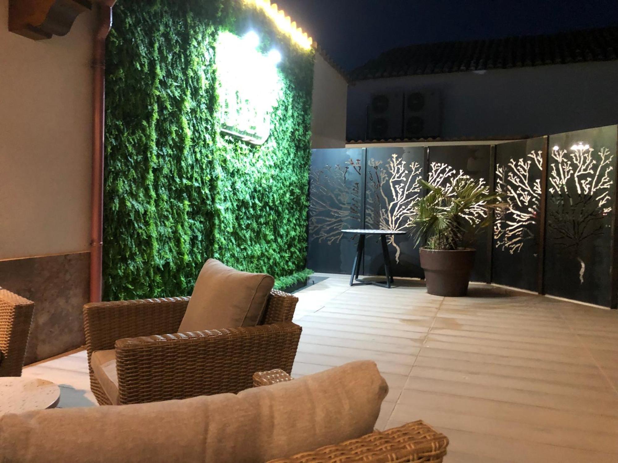 Ibsen Almagro Apartment Ngoại thất bức ảnh